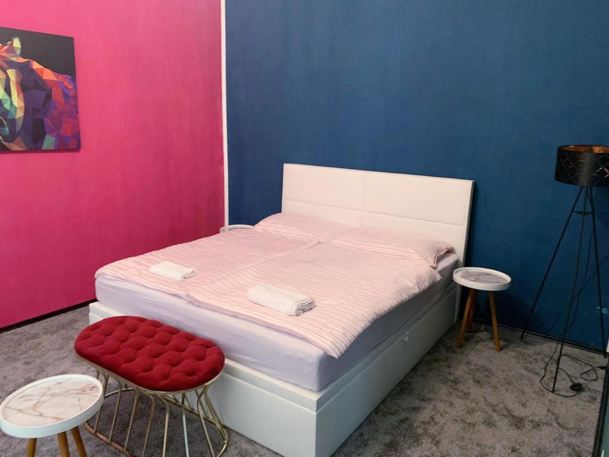 וינה Rainbow Apartment מראה חיצוני תמונה
